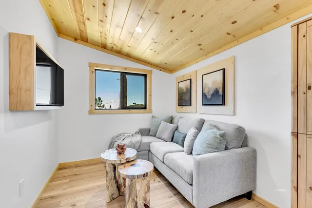 $2,299,000 | 54655 Falling Leaf Drive, Idyllwild, CA 92549