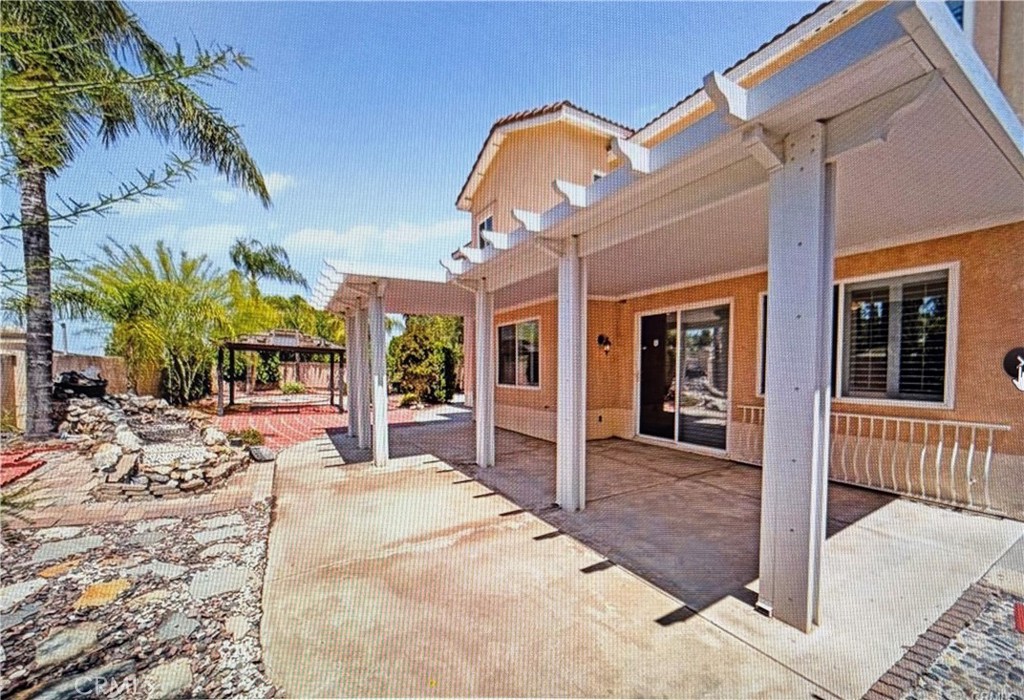 29 Villa Roma Lake Elsinore, CA 92532 - Photo 8 of 13