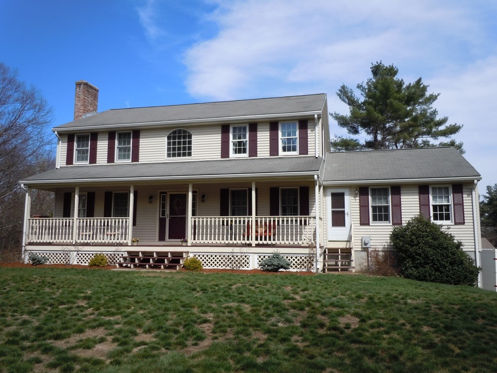 237 Williams Road Fitchburg, MA 01420 - Photo 1 of 26 Gallery Image 1
