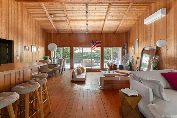 $1,799,000 | 27 Ontario Street, Ocean Beach, NY 11770