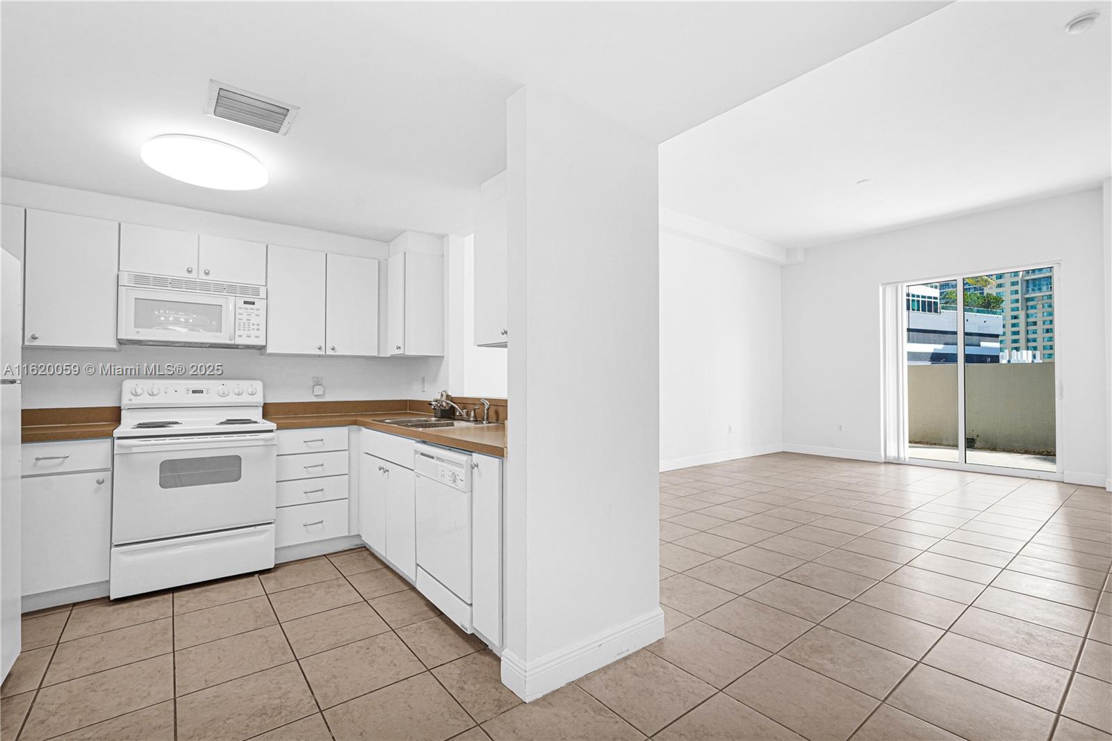 1250 South Miami Avenue, Unit 812 Miami, FL 33130 - Photo 13 of 43