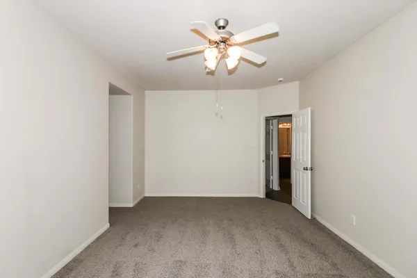 $2,135 | 3511 Iris Ridge Way, Fresno, TX 77545