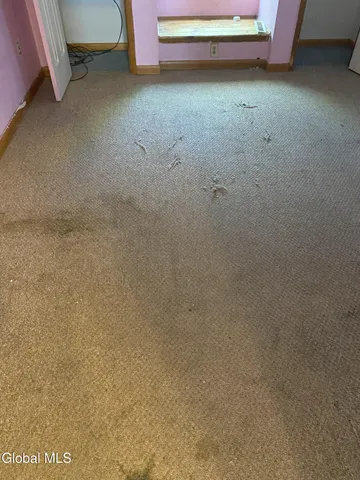 $250,000 | 7 Sandra Lane, East Greenbush, NY 12144