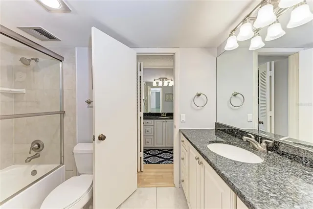 $635,000 | 1965 Gulf Of Mexico Drive, Unit G5303, Longboat Key, FL 34228