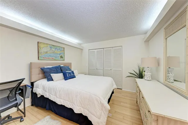 $635,000 | 1965 Gulf Of Mexico Drive, Unit G5303, Longboat Key, FL 34228