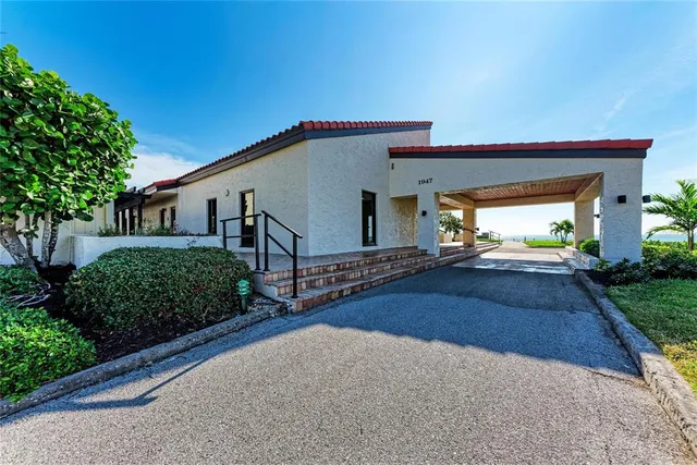 $635,000 | 1965 Gulf Of Mexico Drive, Unit G5303, Longboat Key, FL 34228