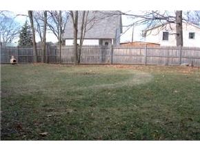 64 Candia Road Manchester, NH 03109 - Photo 2 of 9 Gallery Image 2