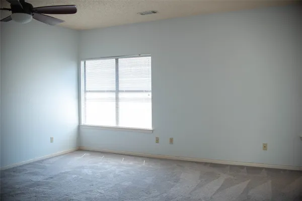 $1,850 | 10819 Crown Colony Drive, Unit 31, Austin, TX 78747