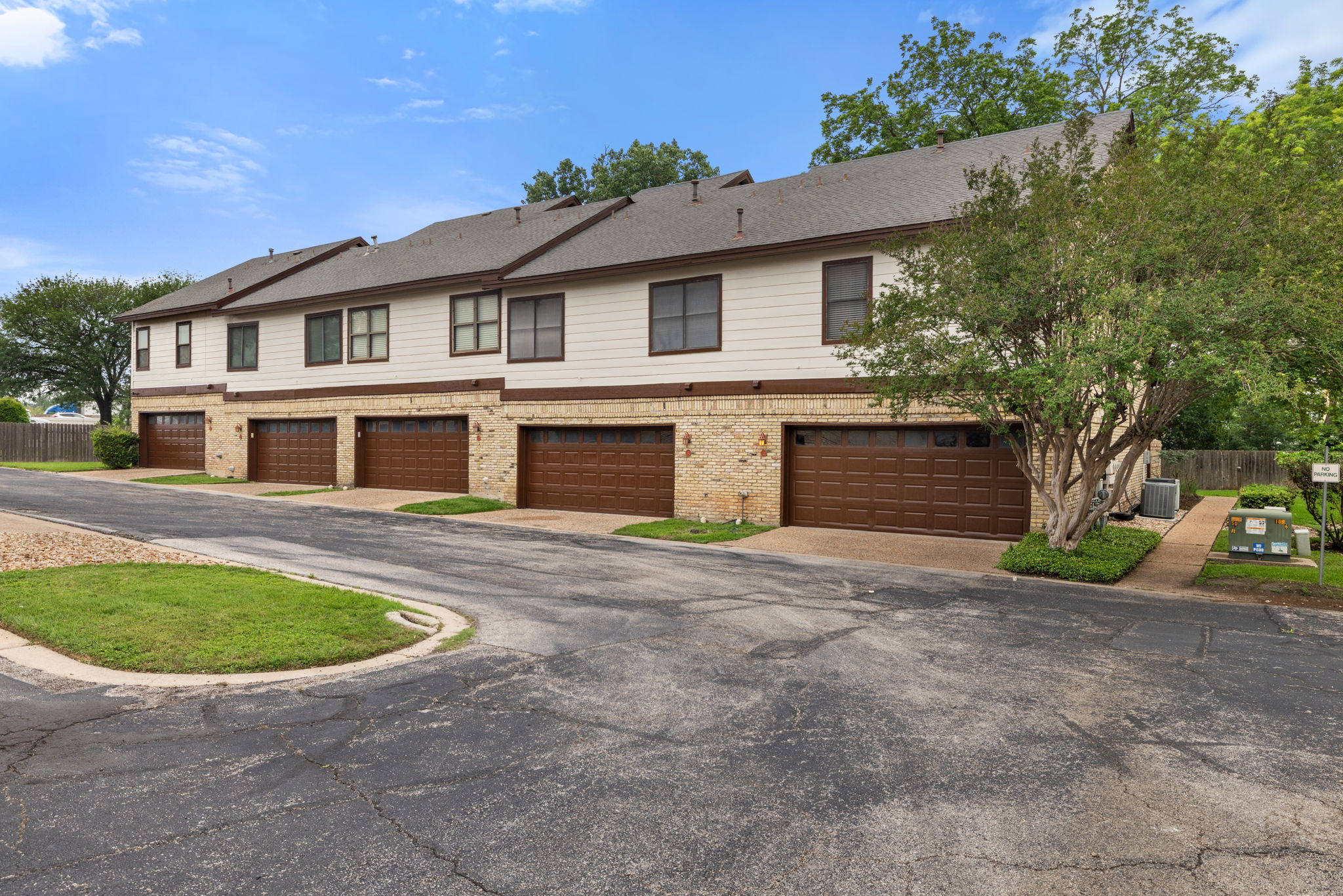 10819 Crown Colony Drive, Unit 31 Austin, TX 78747 - Photo 39 of 39