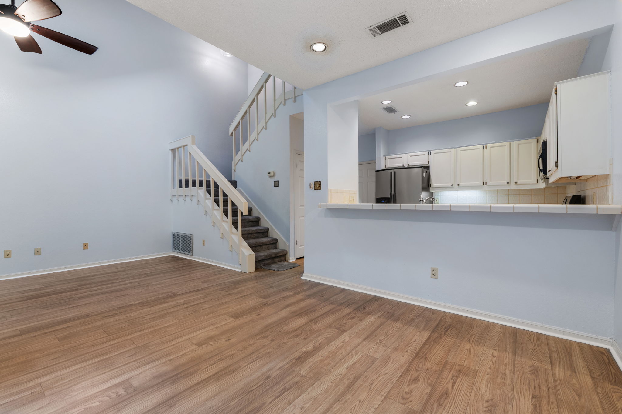 10819 Crown Colony Drive, Unit 31 Austin, TX 78747 - Photo 7 of 39