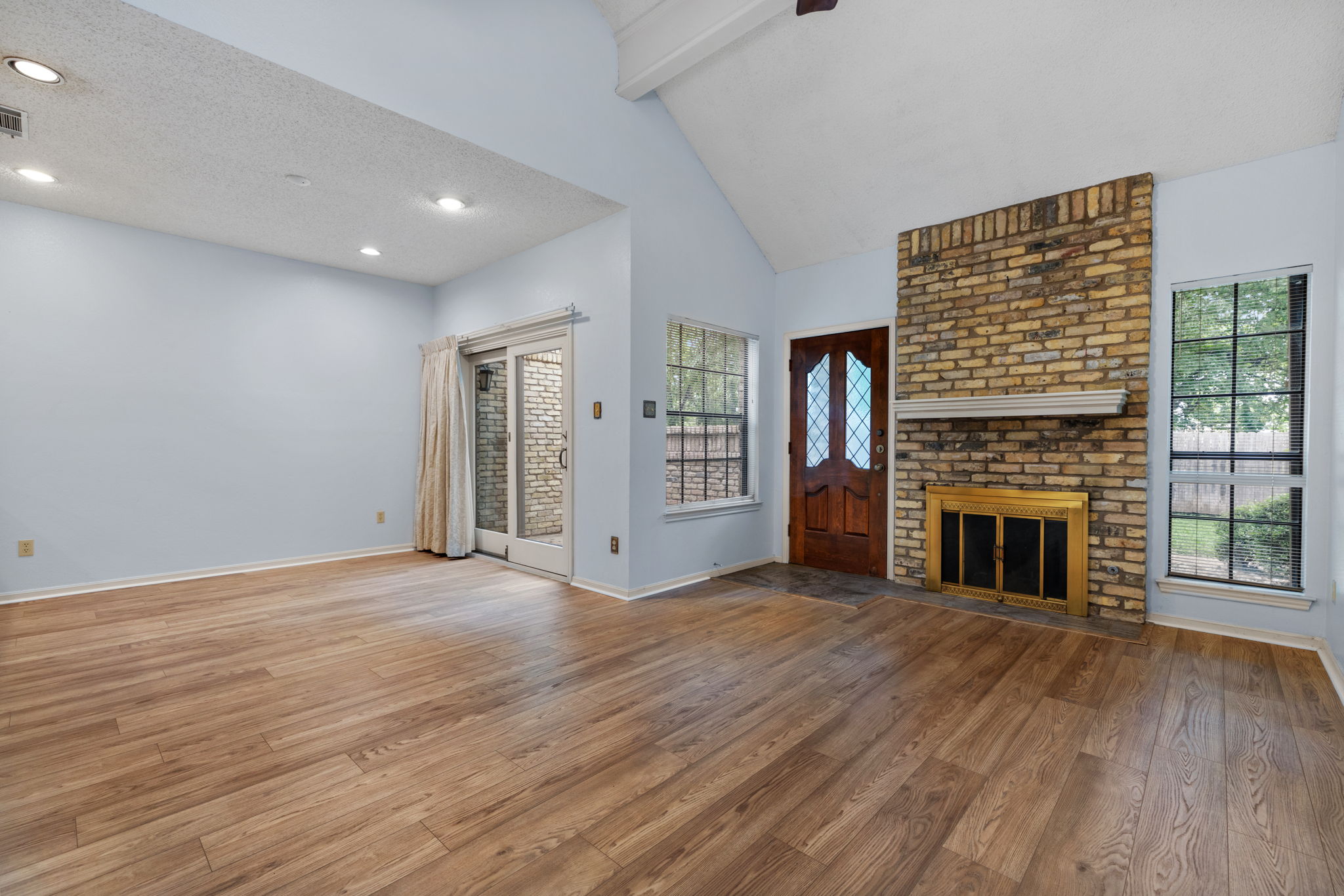 10819 Crown Colony Drive, Unit 31 Austin, TX 78747 - Photo 8 of 39