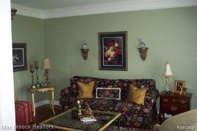 5525 Armadale Court Rochester, MI 48306 - Photo 12 of 16 Armadale Living Room