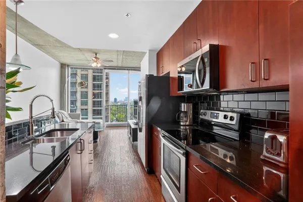 $2,000 | 361 17th Street Northwest, Unit 2007, Atlanta, GA 30363