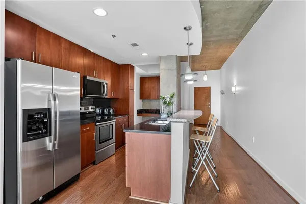 $2,000 | 361 17th Street Northwest, Unit 2007, Atlanta, GA 30363