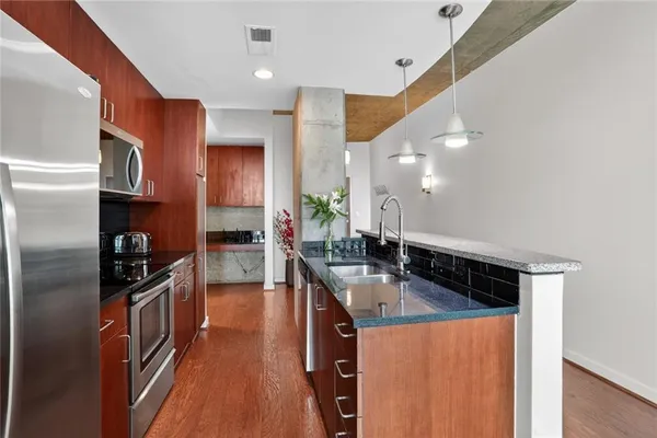 $2,000 | 361 17th Street Northwest, Unit 2007, Atlanta, GA 30363