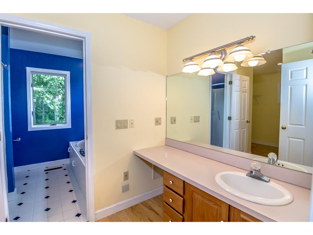 25 East Field Road, Unit 25 Jackson, NH 03846 - Photo 14 of 33