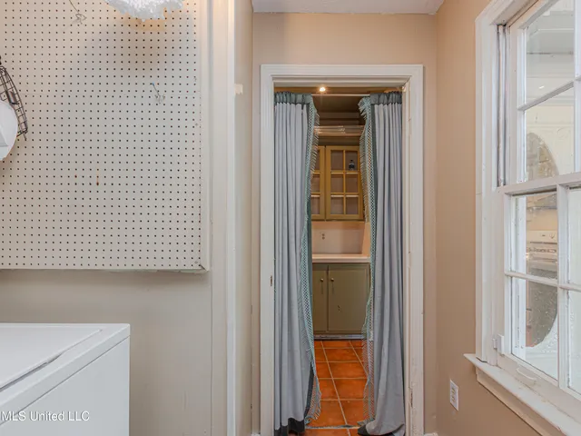 $169,000 | 1220 Linden Place, Jackson, MS 39202