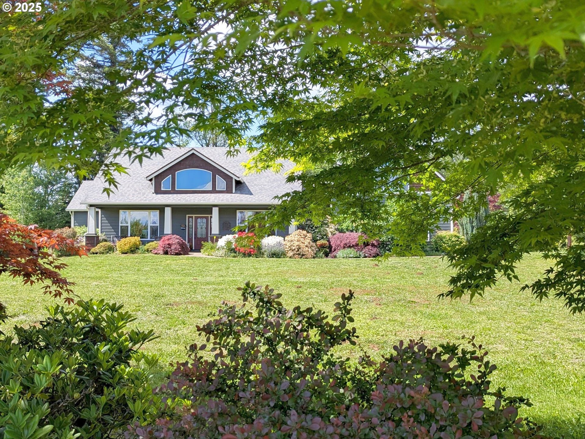 72 Patrick Lane Washougal, WA 98671 - Photo 2 of 48 a front view of a house with a yard