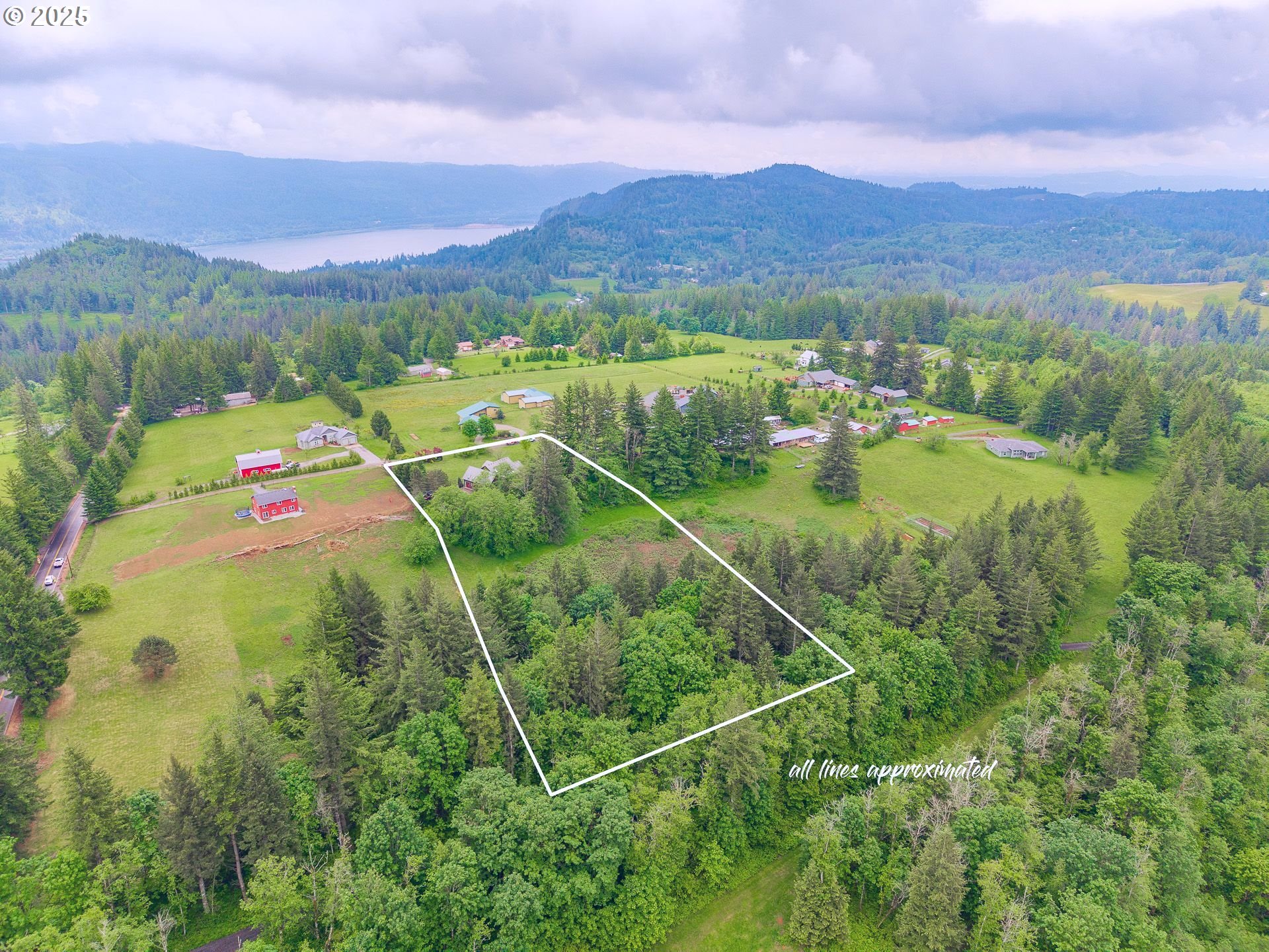 72 Patrick Lane Washougal, WA 98671 - Photo 44 of 48 a view of a city