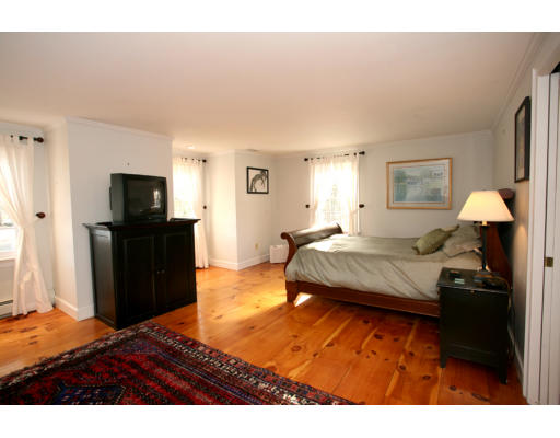 30 Mill Road Boxford, MA 01921 - Photo 15 of 28