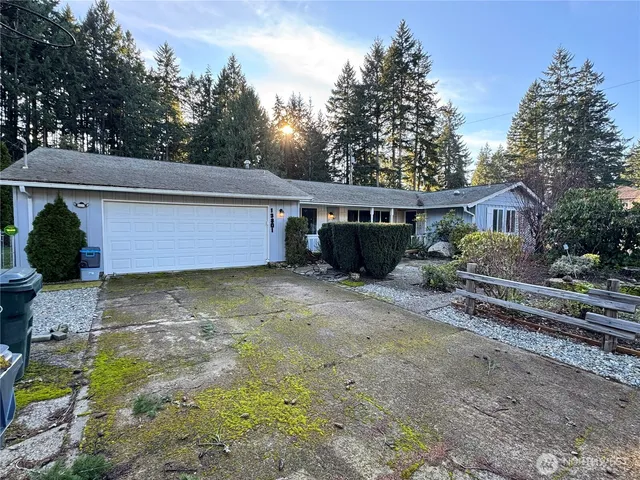 $575,000 | 13801 Dana Lane East, Puyallup, WA 98373