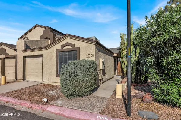 $339,950 | 1822 South 39th Street, Unit 103, Mesa, AZ 85206