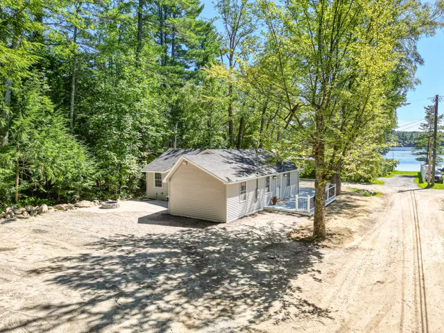 $339,000 | 82 Sunflower Lane, Sidney, ME 04330