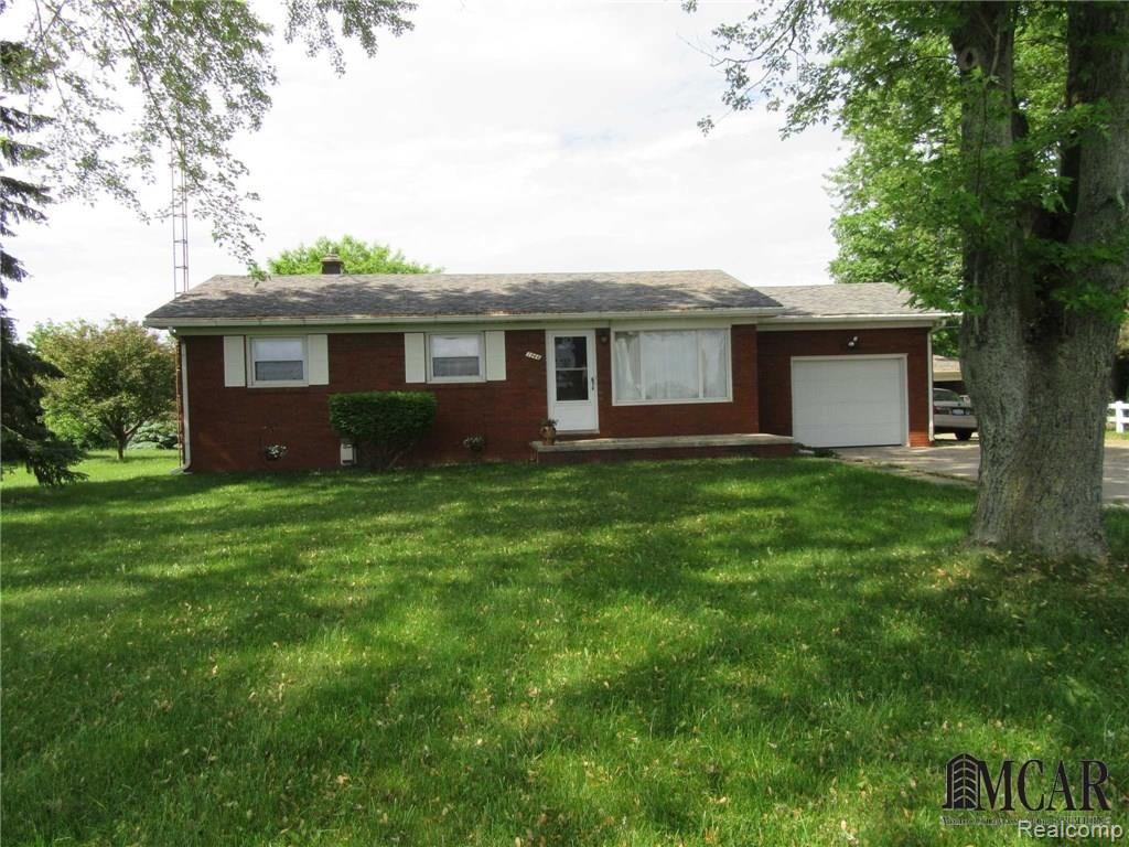 3966 West Dunbar Road Monroe, MI 48161 - Photo 2 of 29 Gallery Image 2