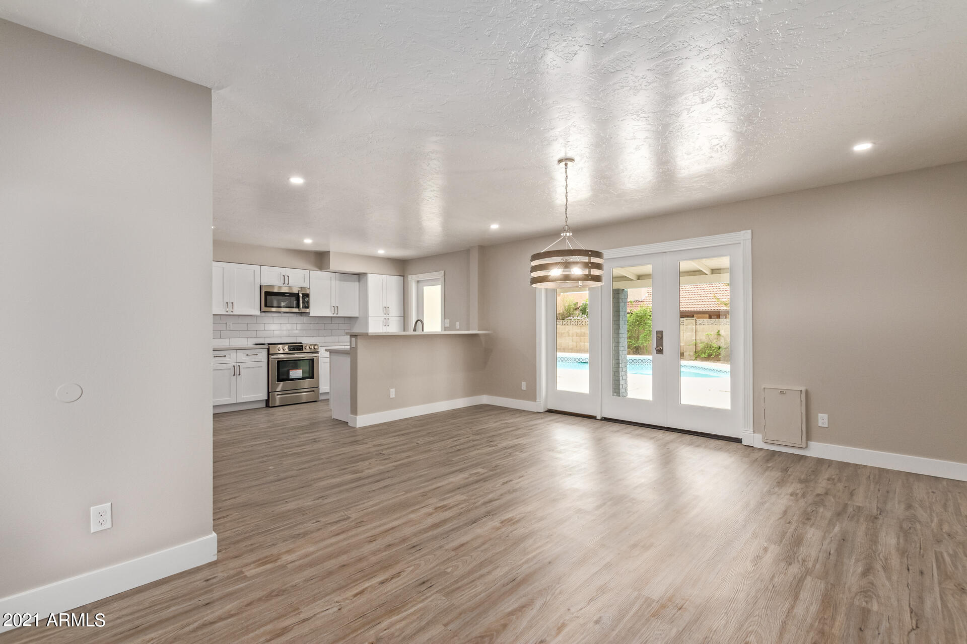 1701 West Royal Palm Road Phoenix, AZ 85021 - Photo 9 of 25 0011-9 - Royal Palm