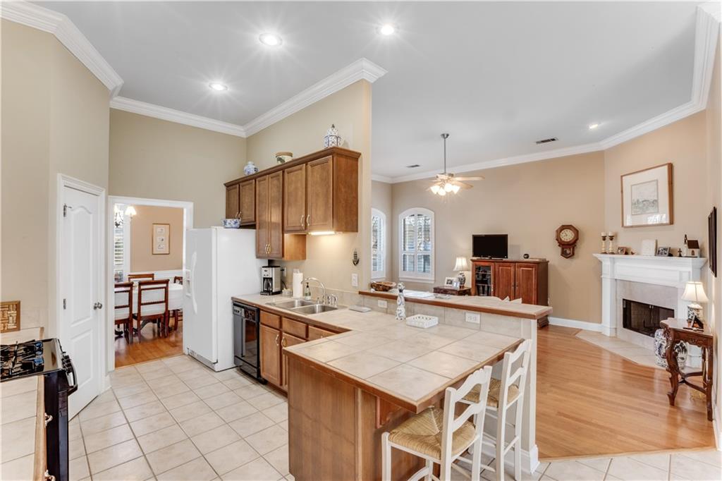 2424 Cours Carson Street Mandeville, LA 70448 - Photo 8 of 20