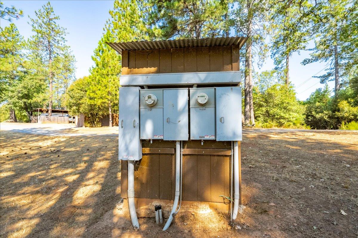 5595 Hackomiller Road Garden Valley, CA 95633 - Photo 13 of 38