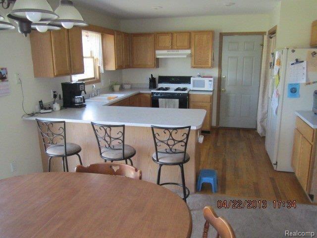 3948 Vernor Road Attica, MI 48412 - Photo 4 of 8 3948 Vernor kitchen (1).JPG