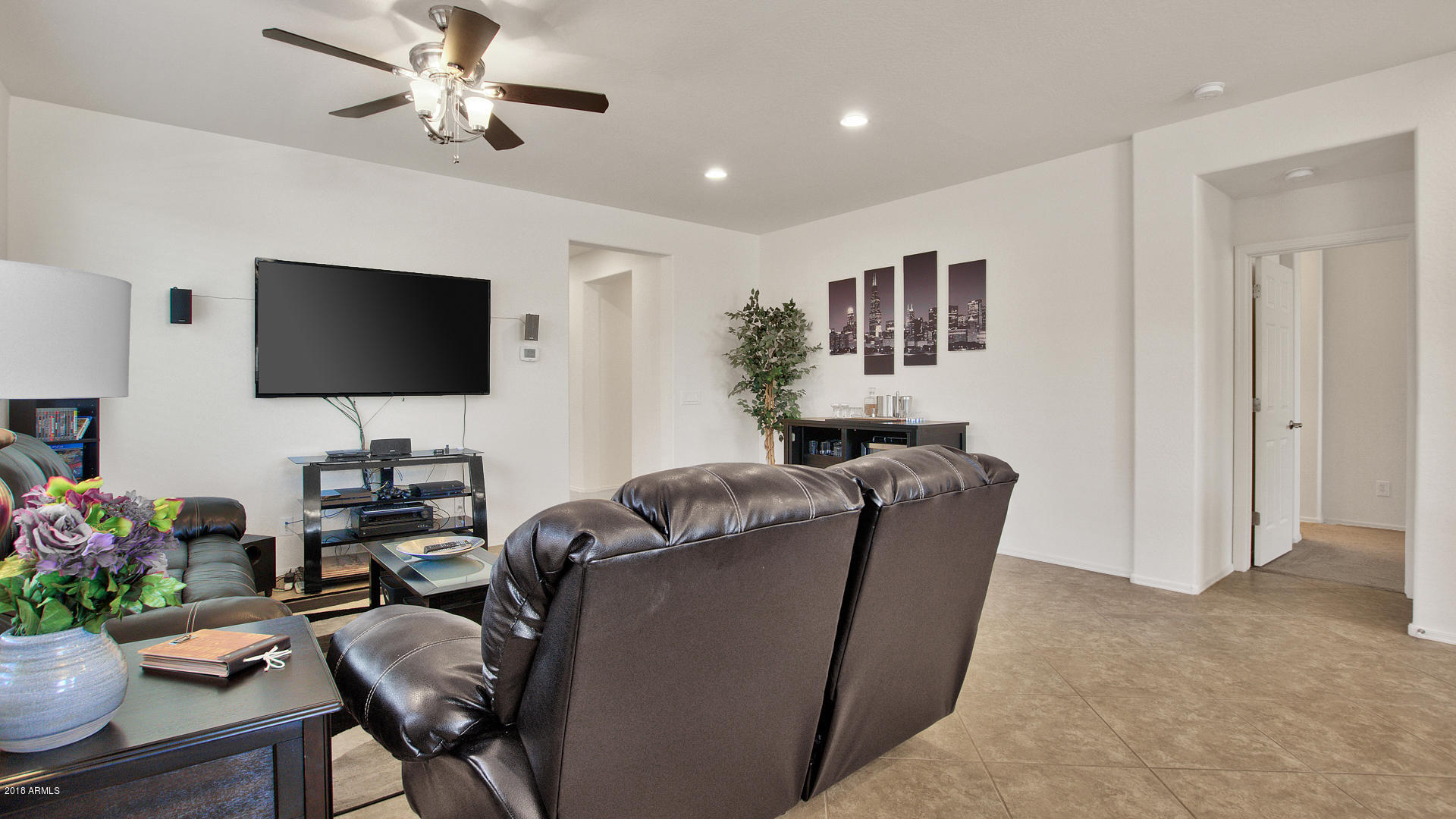 3266 East Rochelle Street Mesa, AZ 85213 - Photo 24 of 35 RELAXING SPACE