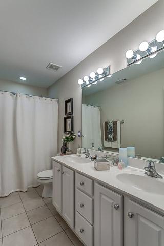601 Pendlebury Park Place Franklin, TN 37069 - Photo 16 of 20 Second full bath upstairs with double vanities.