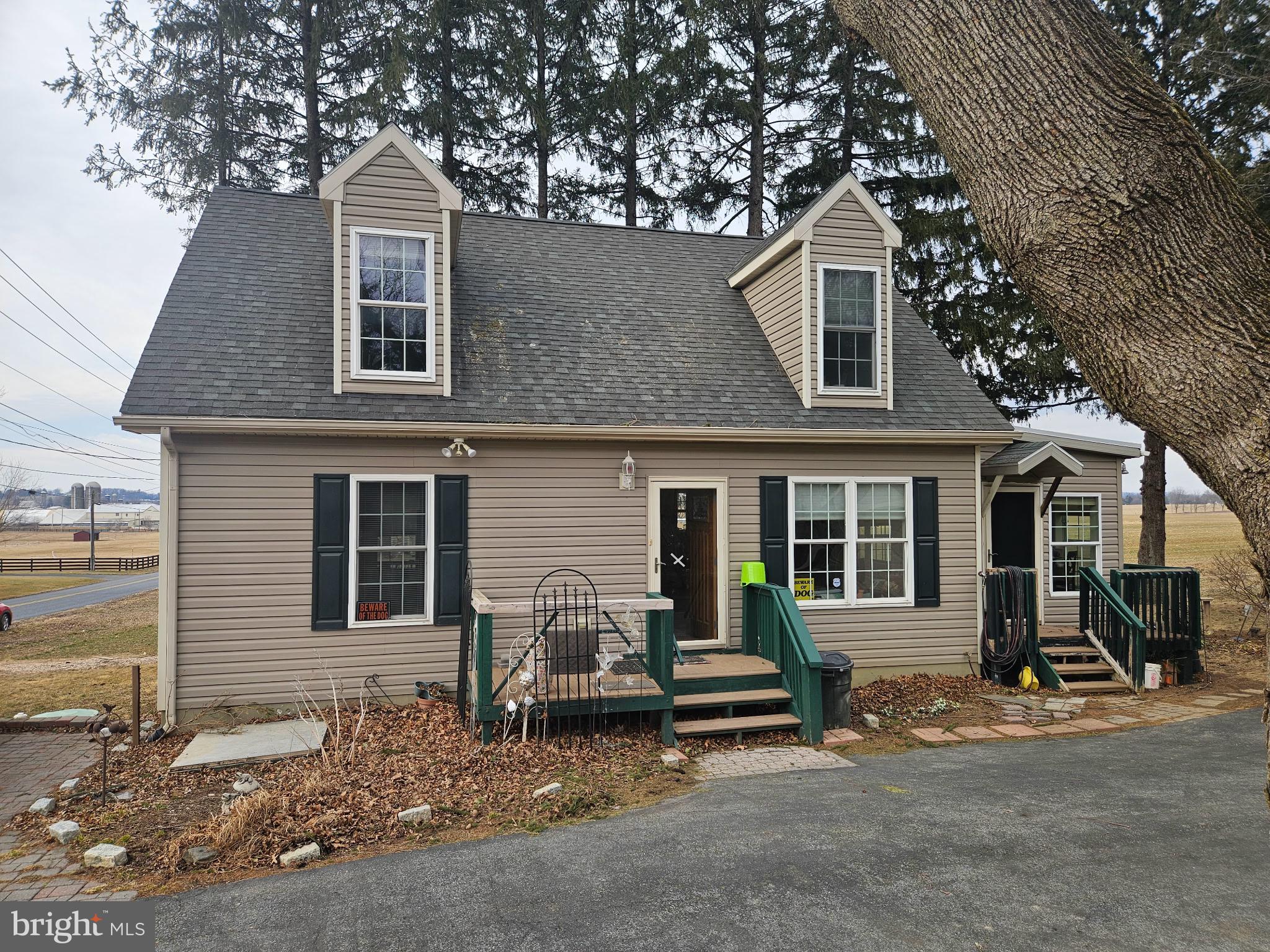 605 Wateredge Road Lititz, PA 17543 - Photo 1 of 29 a front view of a house with a yard