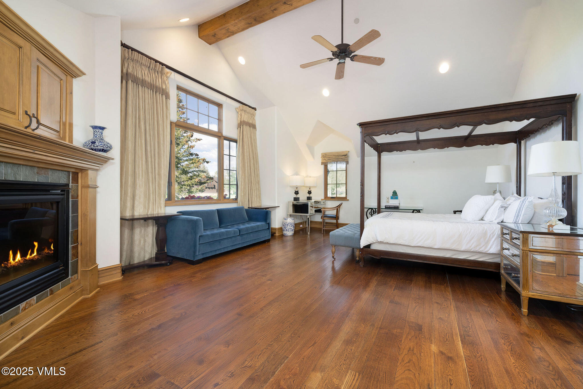 342 Gore Trail Edwards, CO 81632 - Photo 17 of 40 2506_342_gore_tr_interior_bed01