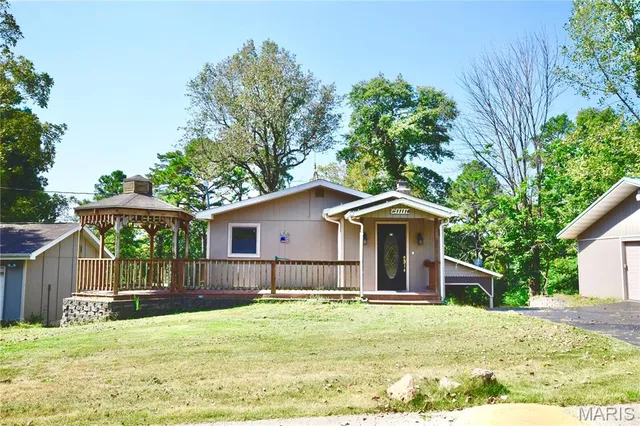 $239,800 | 11116 Quail Drive, Ste. Genevieve, MO 63670