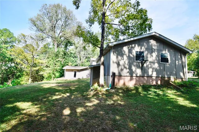 $239,800 | 11116 Quail Drive, Ste. Genevieve, MO 63670