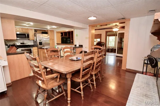 $239,800 | 11116 Quail Drive, Ste. Genevieve, MO 63670