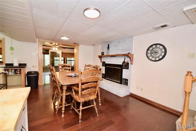 $239,800 | 11116 Quail Drive, Ste. Genevieve, MO 63670