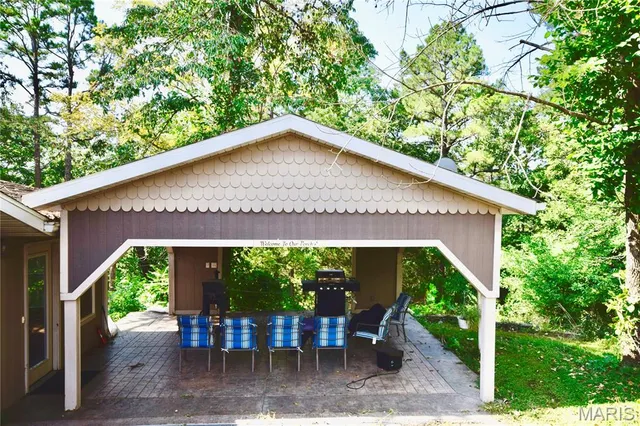 $239,800 | 11116 Quail Drive, Ste. Genevieve, MO 63670