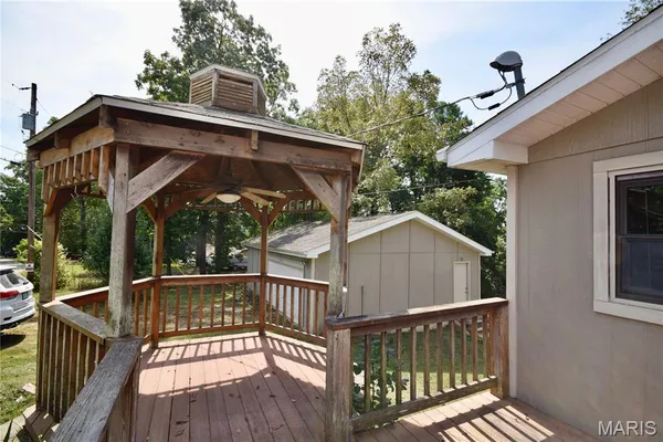 $239,800 | 11116 Quail Drive, Ste. Genevieve, MO 63670