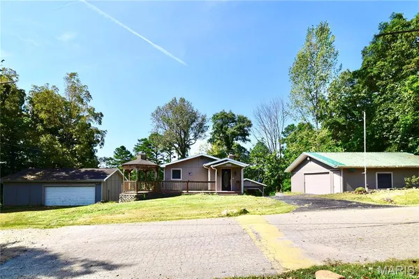 $239,800 | 11116 Quail Drive, Ste. Genevieve, MO 63670