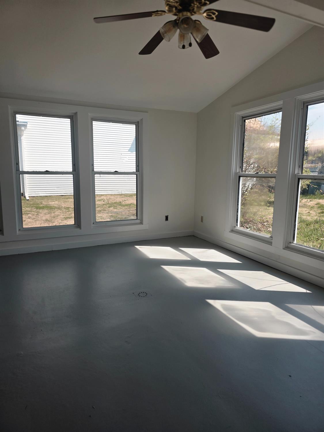 307 South Walnut Street Rising Sun, IN 47040 - Photo 17 of 33