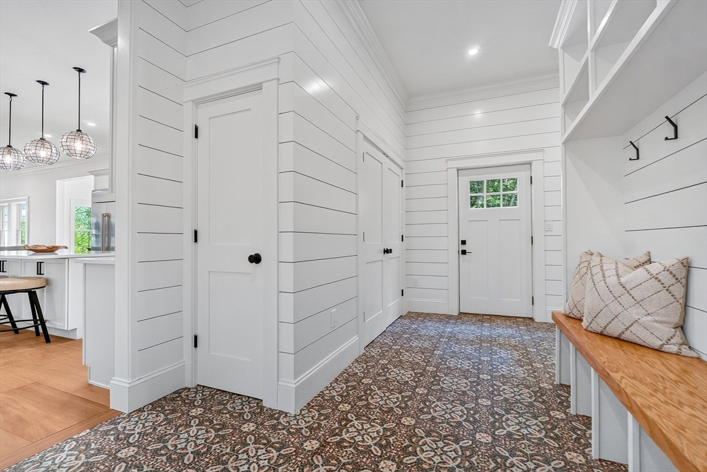 22 Tyler Road Lexington, MA 02420 - Photo 27 of 35