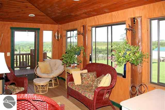 4520 South Schomberg Road Cedar, MI 49621 - Photo 19 of 50 1731126-18.JPG