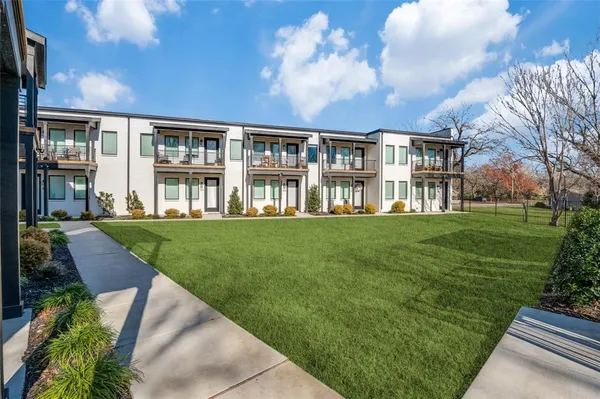 a building view with garden space