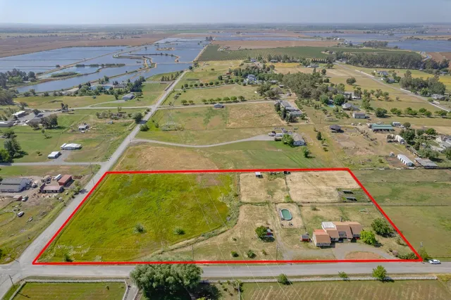 $499,000 | 3218 Las Quintas Way, Marysville, CA 95901