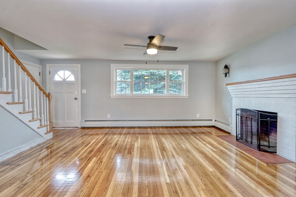163 Rumney Road Revere, MA 02151 - Photo 5 of 27 Gallery Image 5