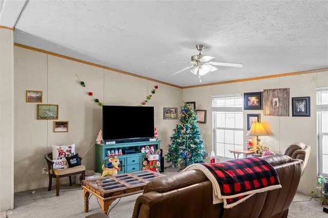 $200,000 | 7041 Northwest County Road 2070, Barry, TX 75102